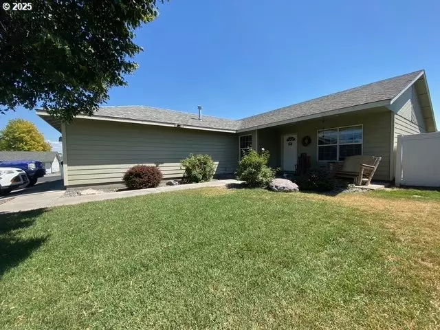 Hermiston, OR 97838,1301 SW SUZANNE CT