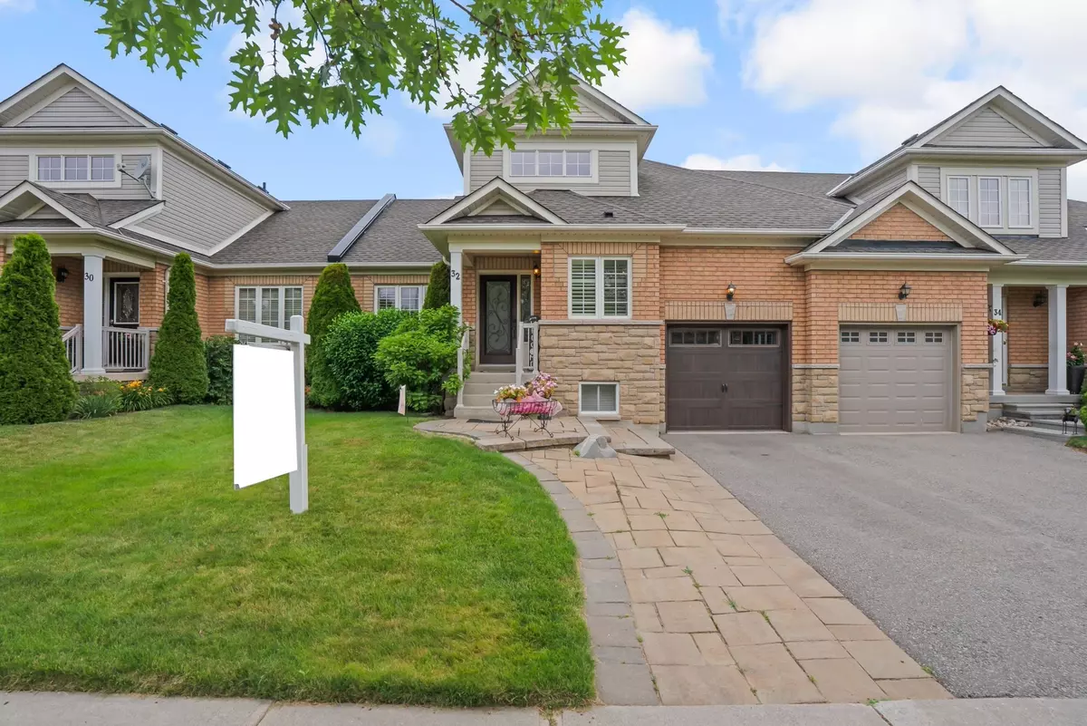 Uxbridge, ON L9P 0A5,32 Meadows End CRES