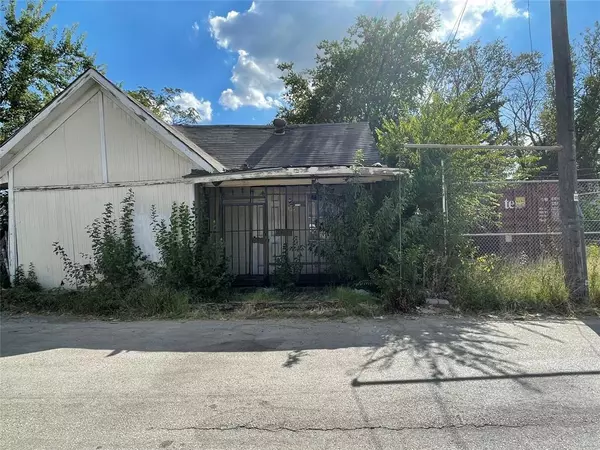 Dallas, TX 75226,1807 S Malcolm X Boulevard