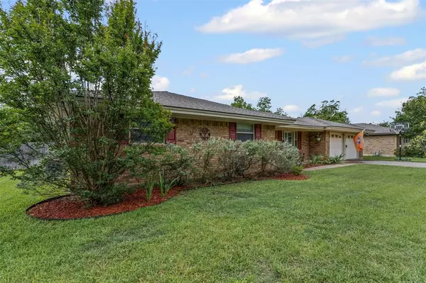 Fort Worth, TX 76133,3825 Lawndale Avenue