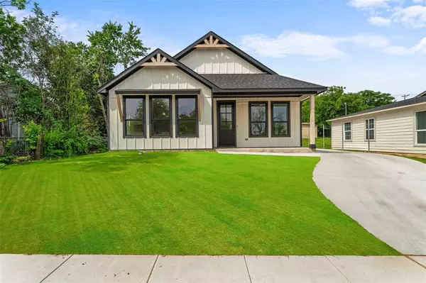 Fort Worth, TX 76106,2915 NW Loraine Street