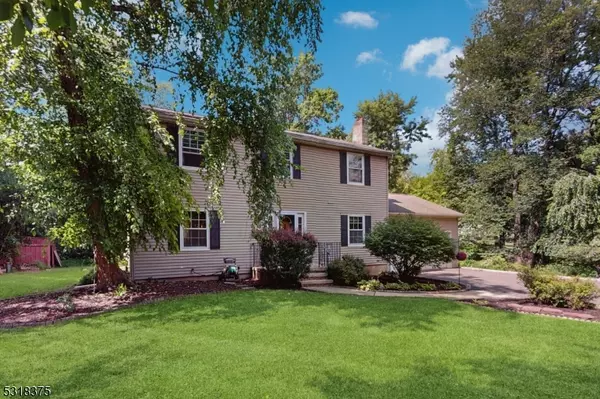 50 Robbins Rd, Branchburg Twp., NJ 08876