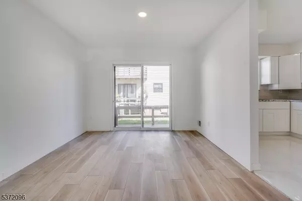 Edison Twp., NJ 08817,713 Orlando St