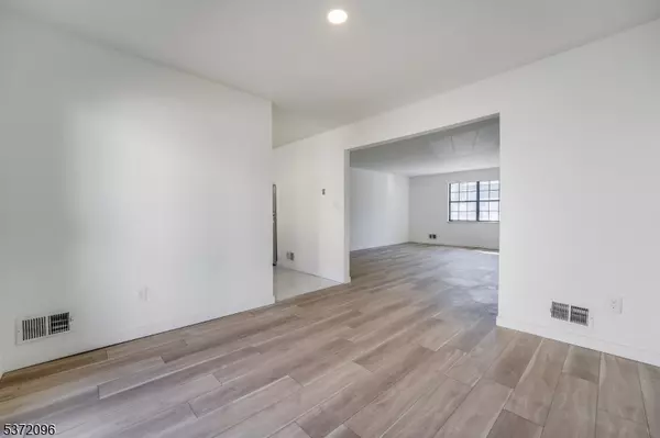 Edison Twp., NJ 08817,713 Orlando St