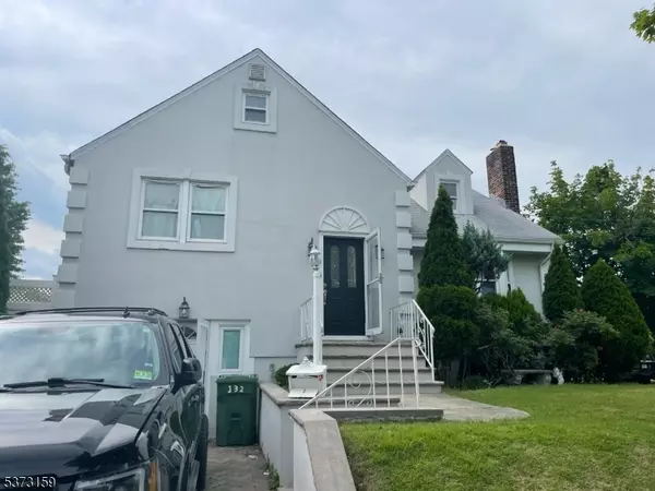 132 Morristown Rd, Linden City, NJ 07036