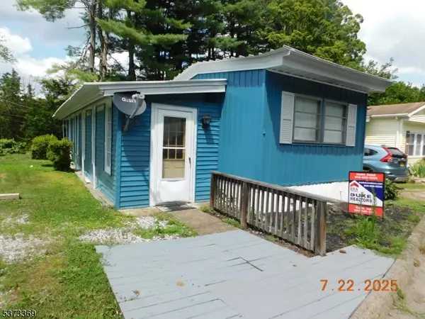 Oxford Twp., NJ 07863,62 Back St
