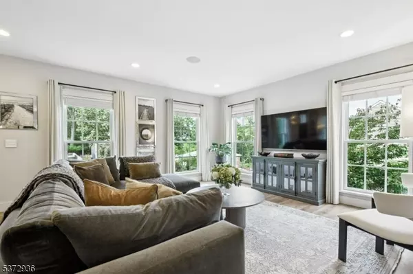 West Orange Twp., NJ 07052,71 Fairview Ave