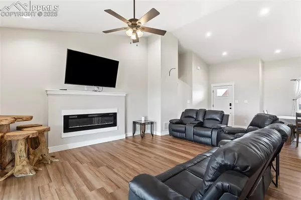 Pueblo West, CO 81007,822 E Cabaret DR