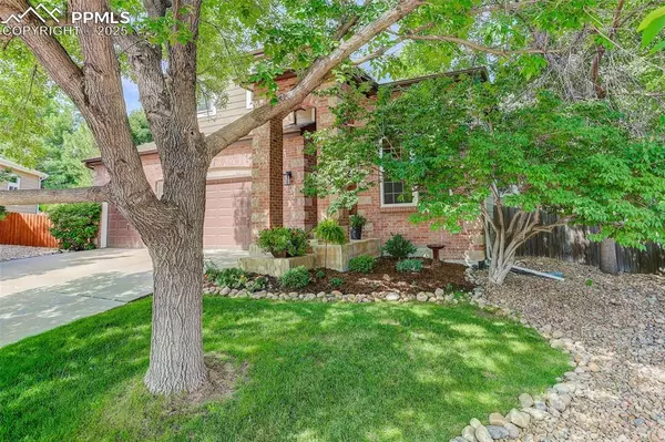 8133 SPIKEGRASS CT, Castle Pines, CO 80108