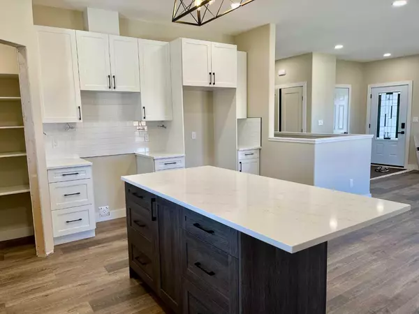 Wainwright, AB T9W 1E8,1119 14 ST