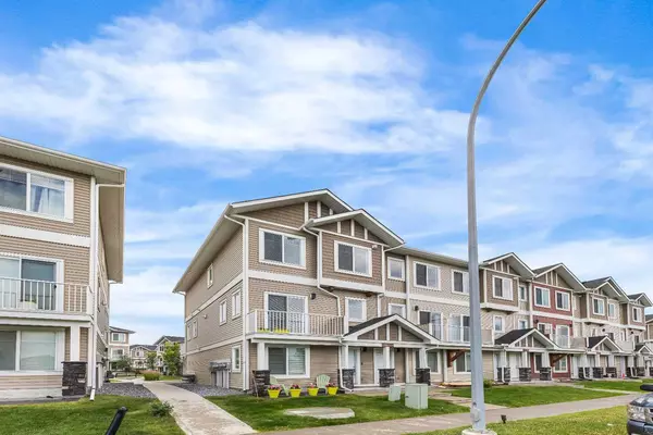 Calgary, AB T3N 0M8,107 Redstone CIR NE