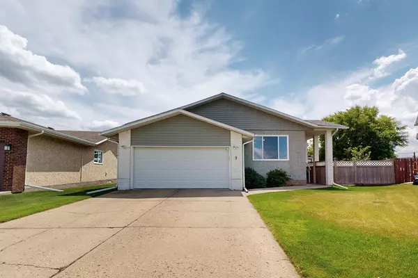 9 56 Street Close, Stettler, AB T4K 1A1