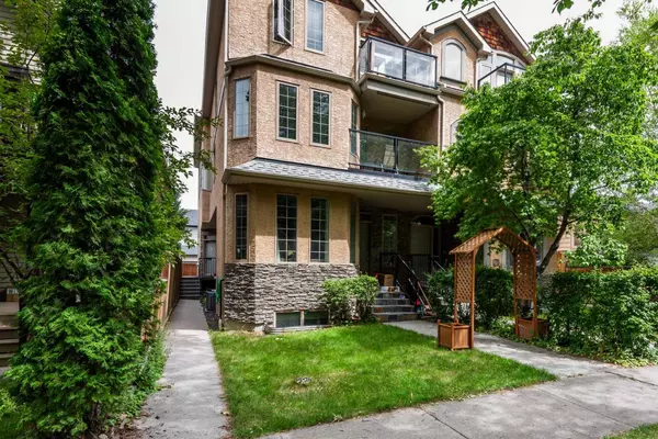 312 14 AVE Northeast #3, Calgary, AB T2E 1E3