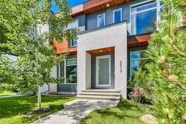 2613 21 ST Southwest, Calgary, AB T2T 5A9