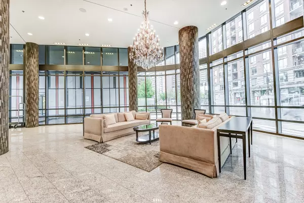 Toronto C09, ON M4W 3Z4,825 Church ST #601