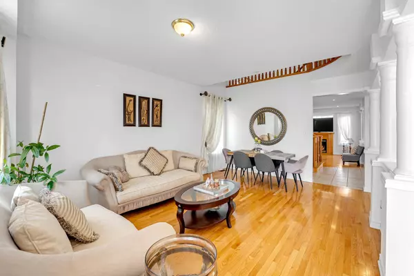 Toronto E11, ON M1B 6H8,89 Bonnydon CRES