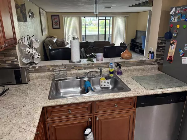 Sunrise, FL 33351,4763 NW 90th Ave #4763