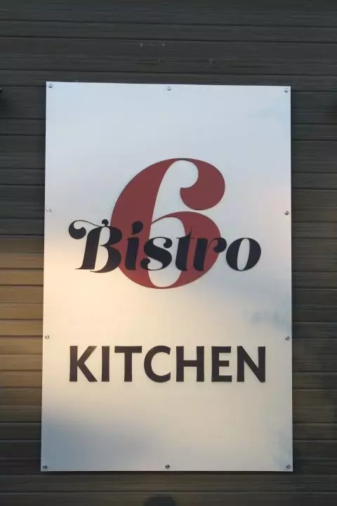 Barrie, ON L9J 0J9,6 Spice WAY #102