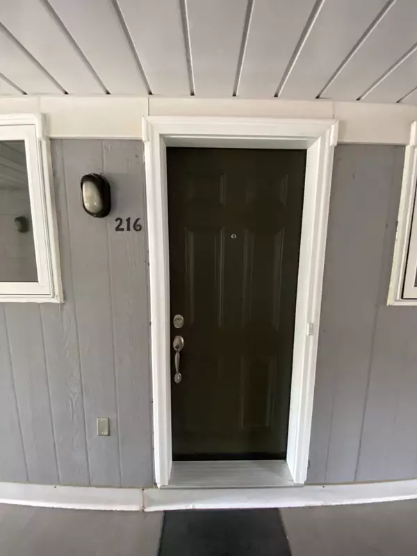 Mississauga, ON L4Z 3P1,65 Bristol RD E #216