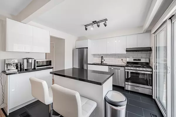 Mississauga, ON L5H 3V2,1055 Shawnmarr RD #13