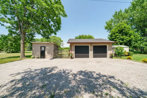 Haldimand, ON N0A 1L0,570 South Coast DR