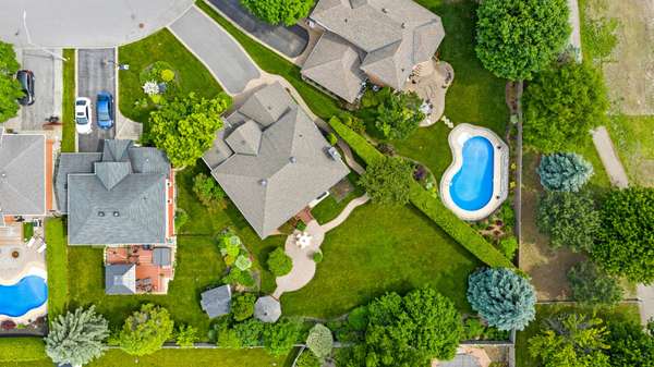 804 Covehead CRES, Blossom Park - Airport And Area, ON K1V 1M3