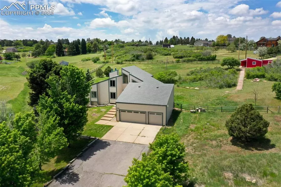 9163 N Palomino DR, Castle Rock, CO 80108