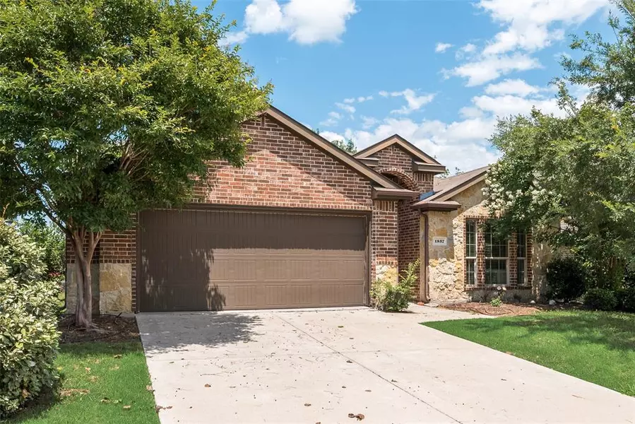 1537 San Carlos Drive, Van Alstyne, TX 75495