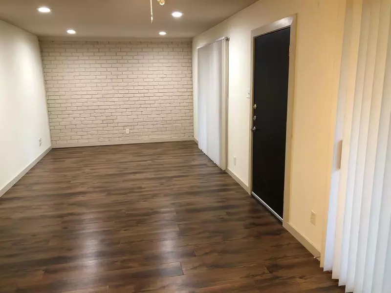 4121 Avondale Avenue #206, Dallas, TX 75219