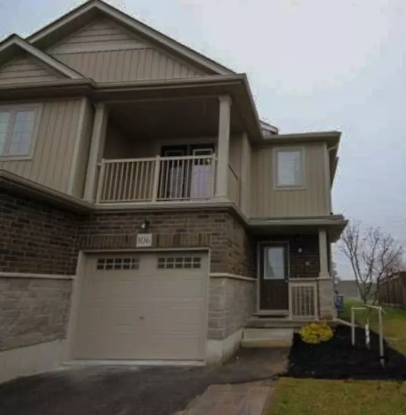 106 Rochefort ST, Kitchener, ON N2R 1V5