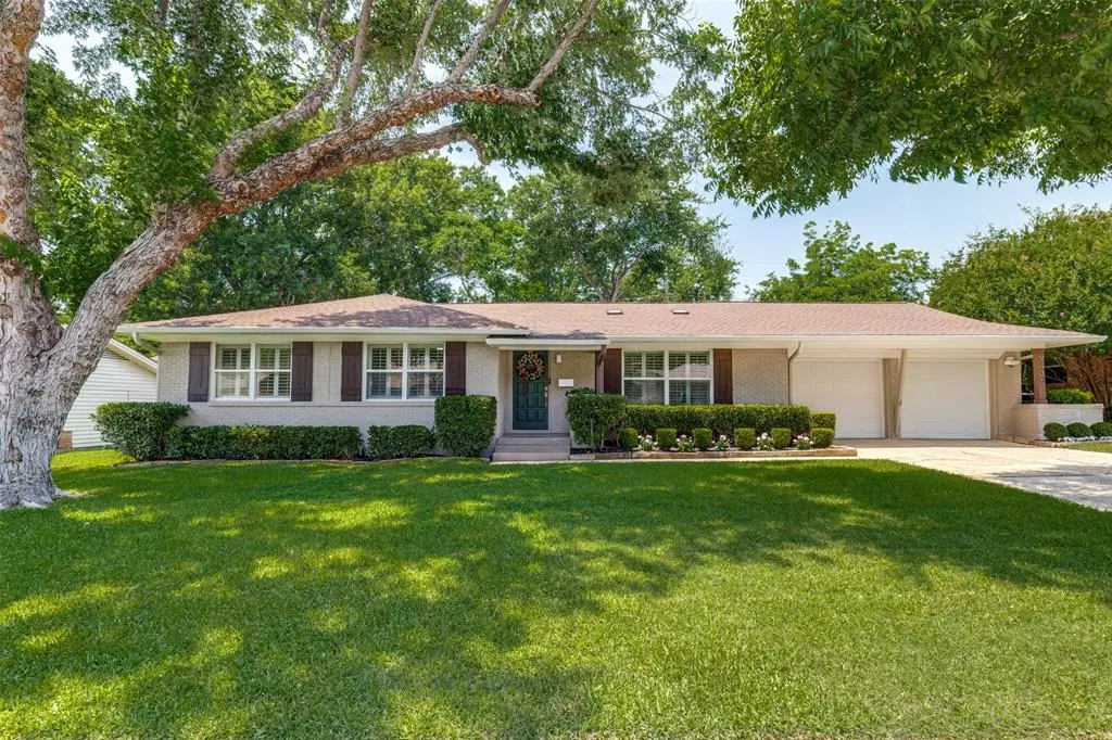 Dallas, TX 75220,9435 Green Terrace Drive
