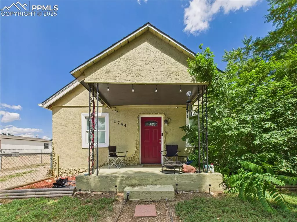 Pueblo, CO 81004,1744 Brown AVE