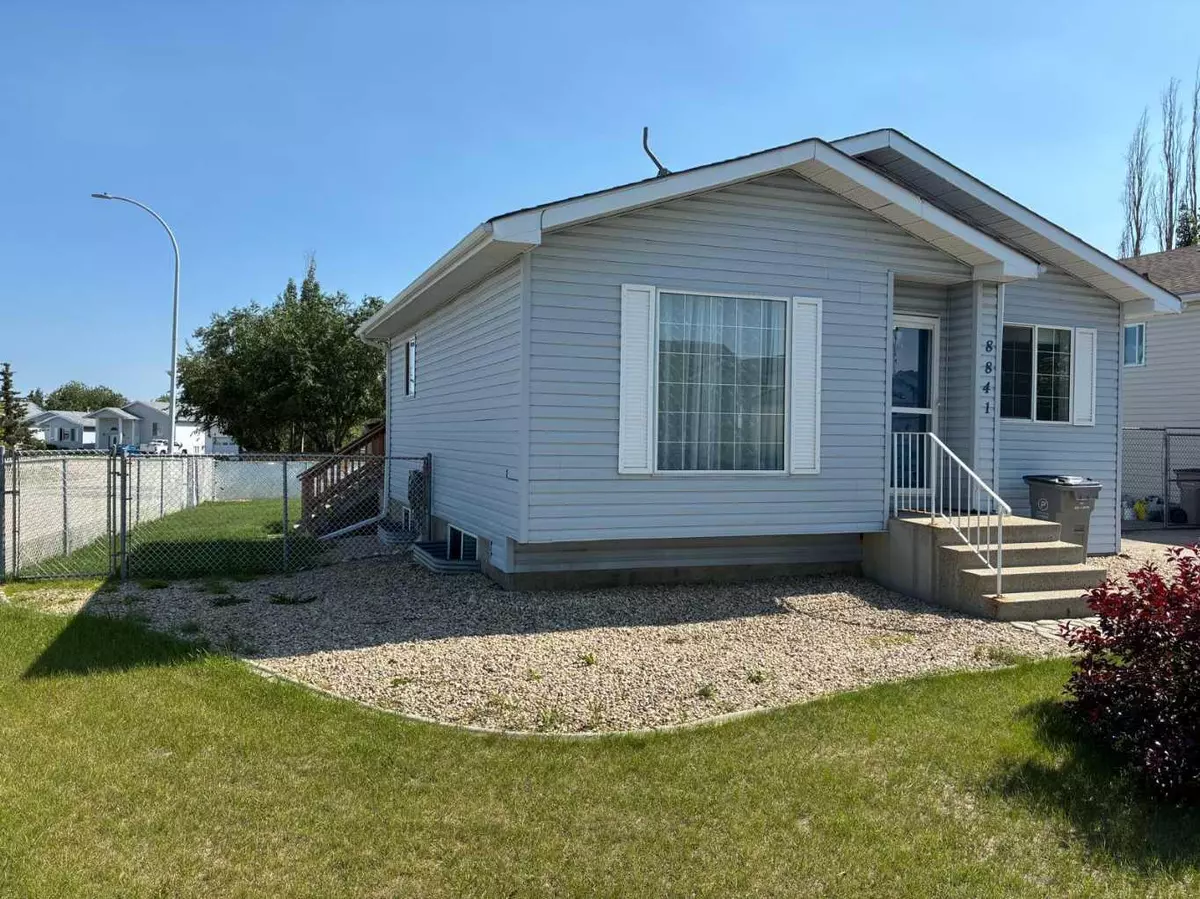 Grande Prairie, AB T8X 1K9,8841 104 AVE
