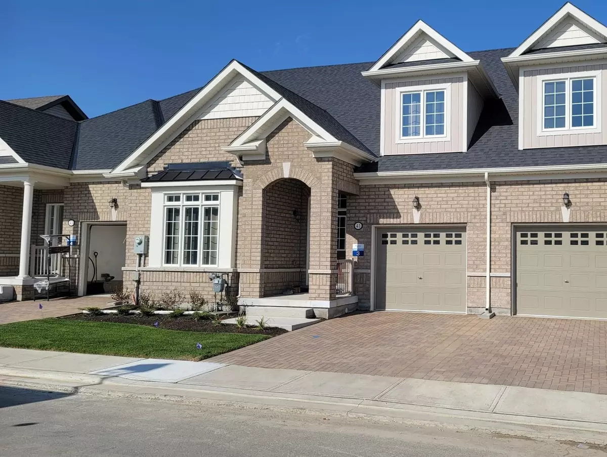 Brampton, ON L6R 4B8,41 Overlea DR