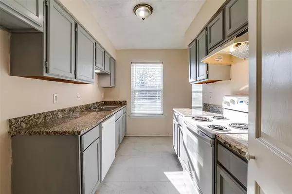Kennedale, TX 76060,130 Oak Wood Lane