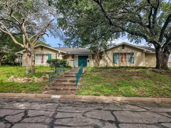 2641 Woodmont Circle, Waco, TX 76710