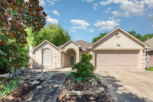 221 Dartmouth Drive, Rockwall, TX 75032