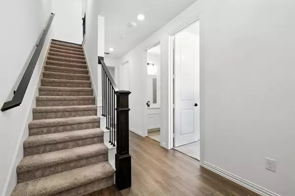 North Richland Hills, TX 76180,4352 Henderson Avenue