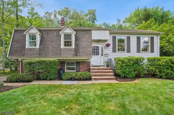 Berkeley Heights Twp., NJ 07922,138 Garfield St
