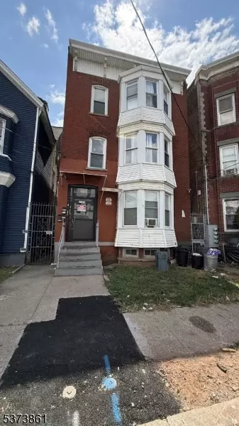 1124 Hampton Pl, Elizabeth City, NJ 07201