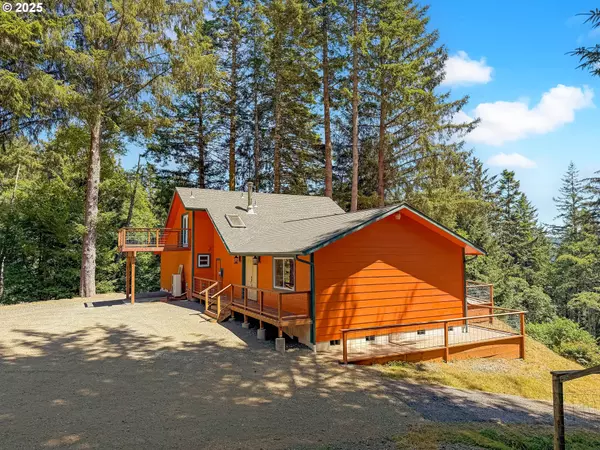 Brookings, OR 97415,20313 WHALESHEAD RD