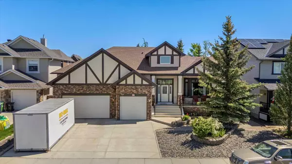 47 Rockywood CIR NW, Calgary, AB T3G5W2