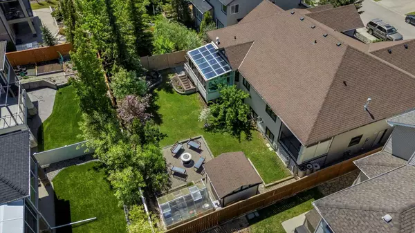 Calgary, AB T3G5W2,47 Rockywood CIR NW