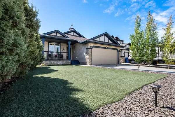 440 West Creek Bay, Chestermere, AB T1X 1T3