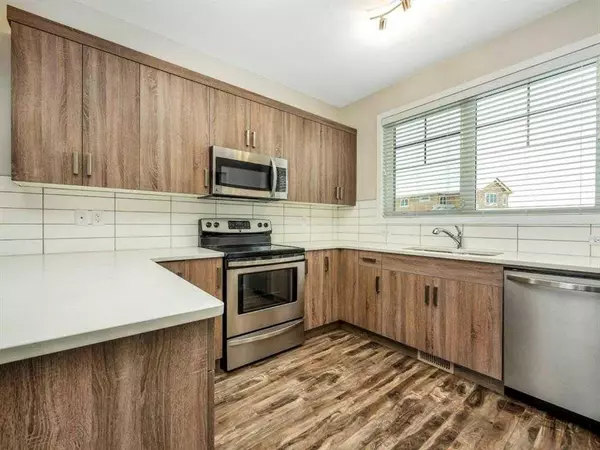Lethbridge, AB T1H 7B9,1042 Alice Birch PT N #1