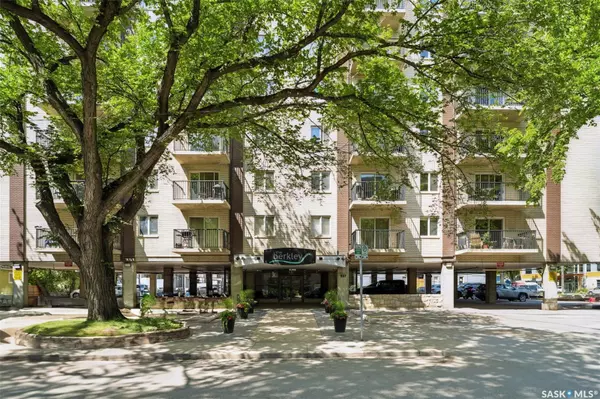 537 4th AVENUE N #607, Saskatoon, SK S7K 2M6
