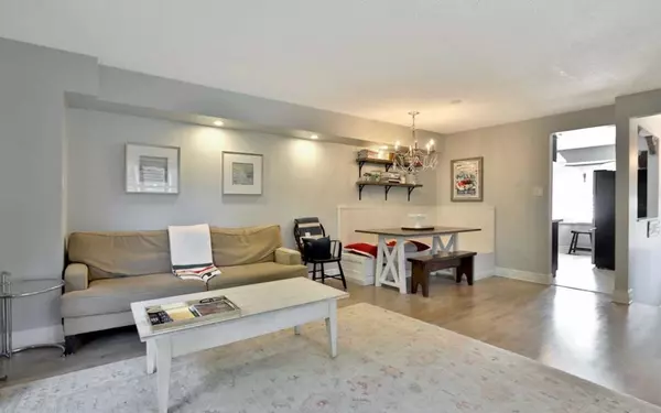 Oakville, ON L6K 1R9,27 Normandy PL
