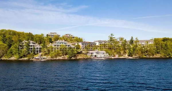 Muskoka Lakes, ON P1L 1W8,1869 Muskoka 118 RD W #B202-D1