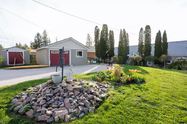 Kawartha Lakes, ON K0M 1N0,14 Oriole RD