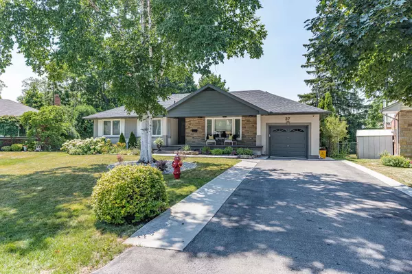 Hamilton, ON L8G 3R7,37 Donn AVE